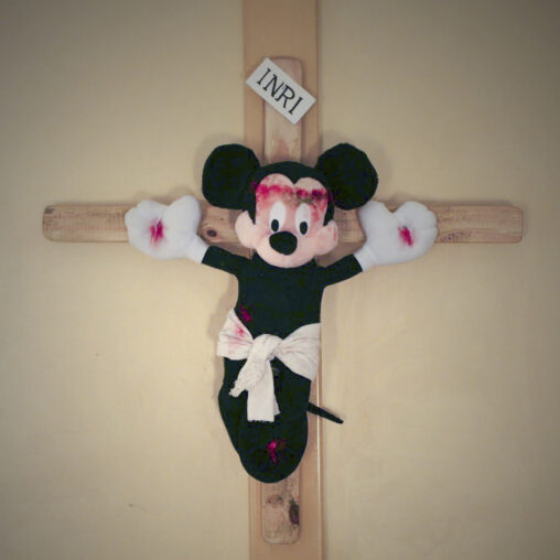 +Cruz Jose Luis Miralles