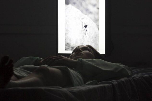 +Cruz - José Luis Miralles - Cortometraje