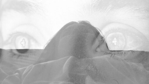 +Cruz - José Luis Miralles - Cortometraje